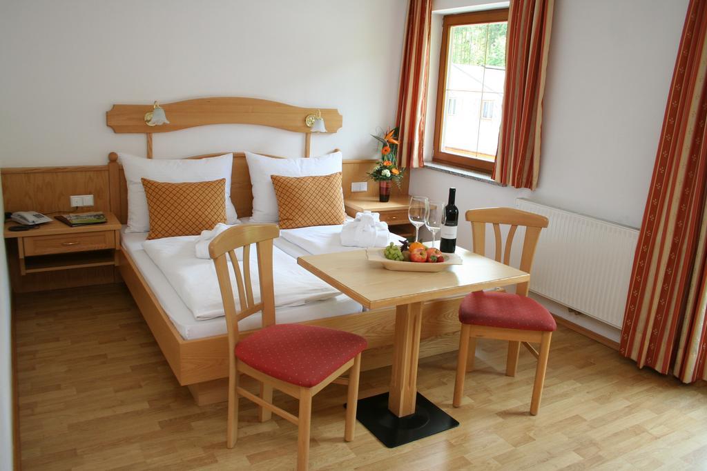 Hotel Alpenrose Muehlbach Am Hochkoenig Mühlbach Quarto foto